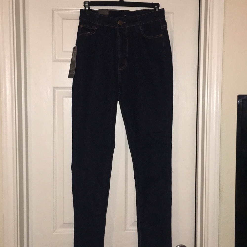 High waisted jeans